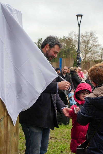 Allée Anne Frank et Une naissance un arbre 2025